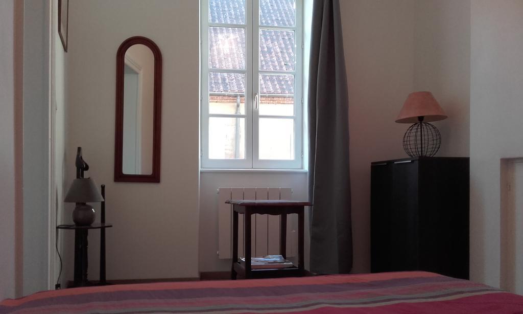 L'Appartement D'Aymar Moulins (Allier) Quarto foto